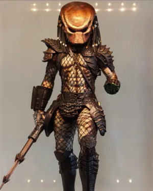 Hot toys MMS173 Predator 2 City Hunter Predator