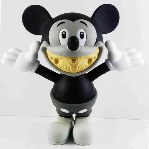 Rodent Grin Medium Figure by Made by Monsters x Ron English
